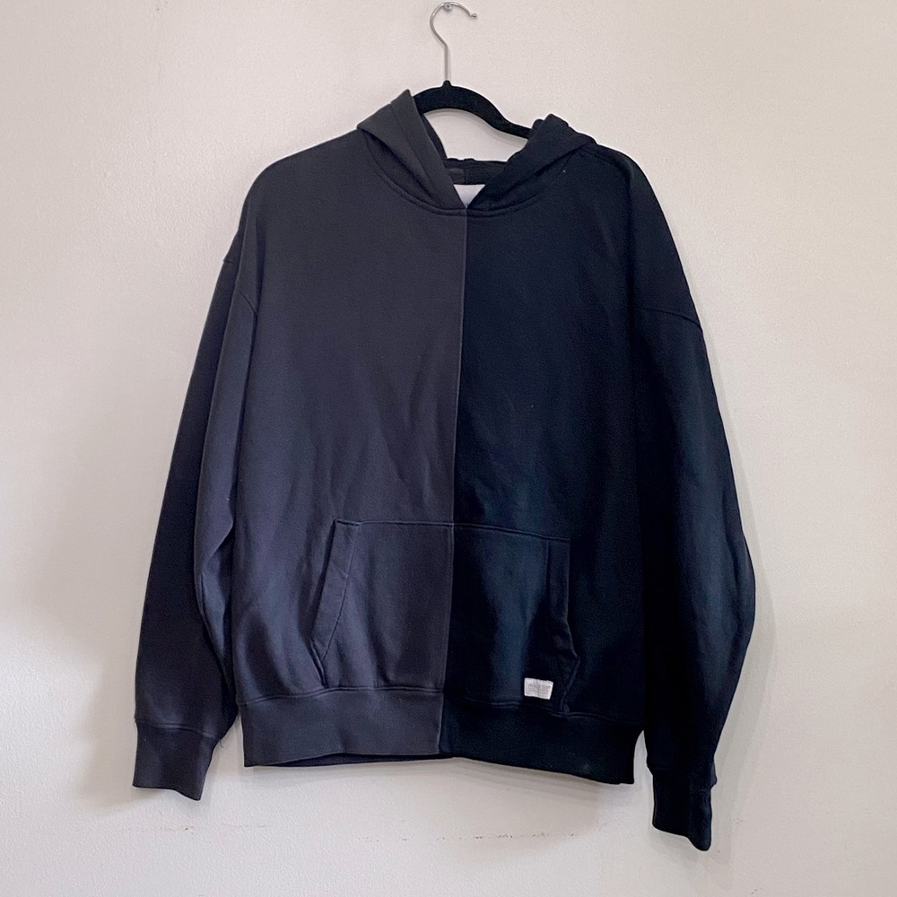 Hollister Size Large black and gray hoodie sweatshirt
